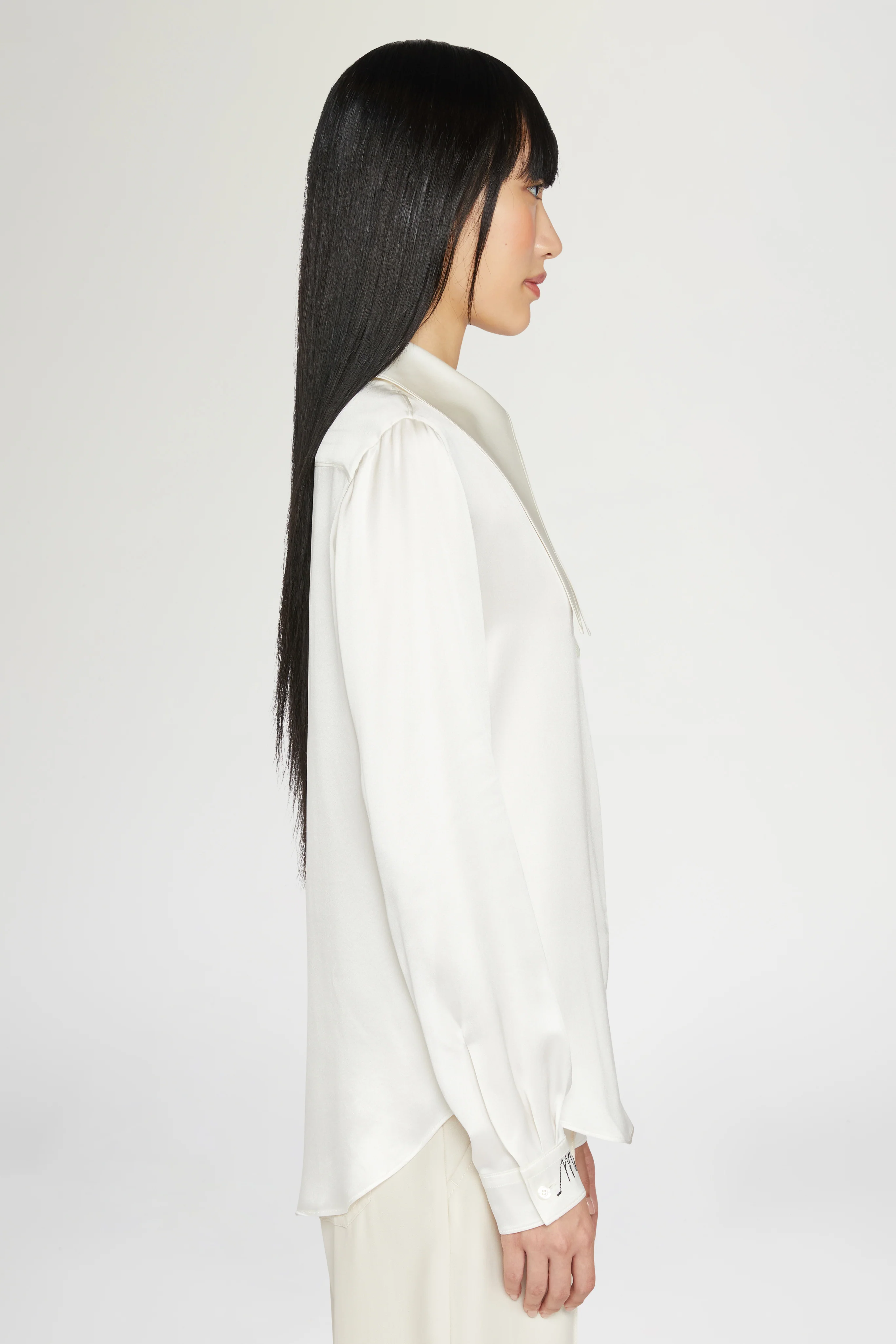 Genziana Ivory - Image 4