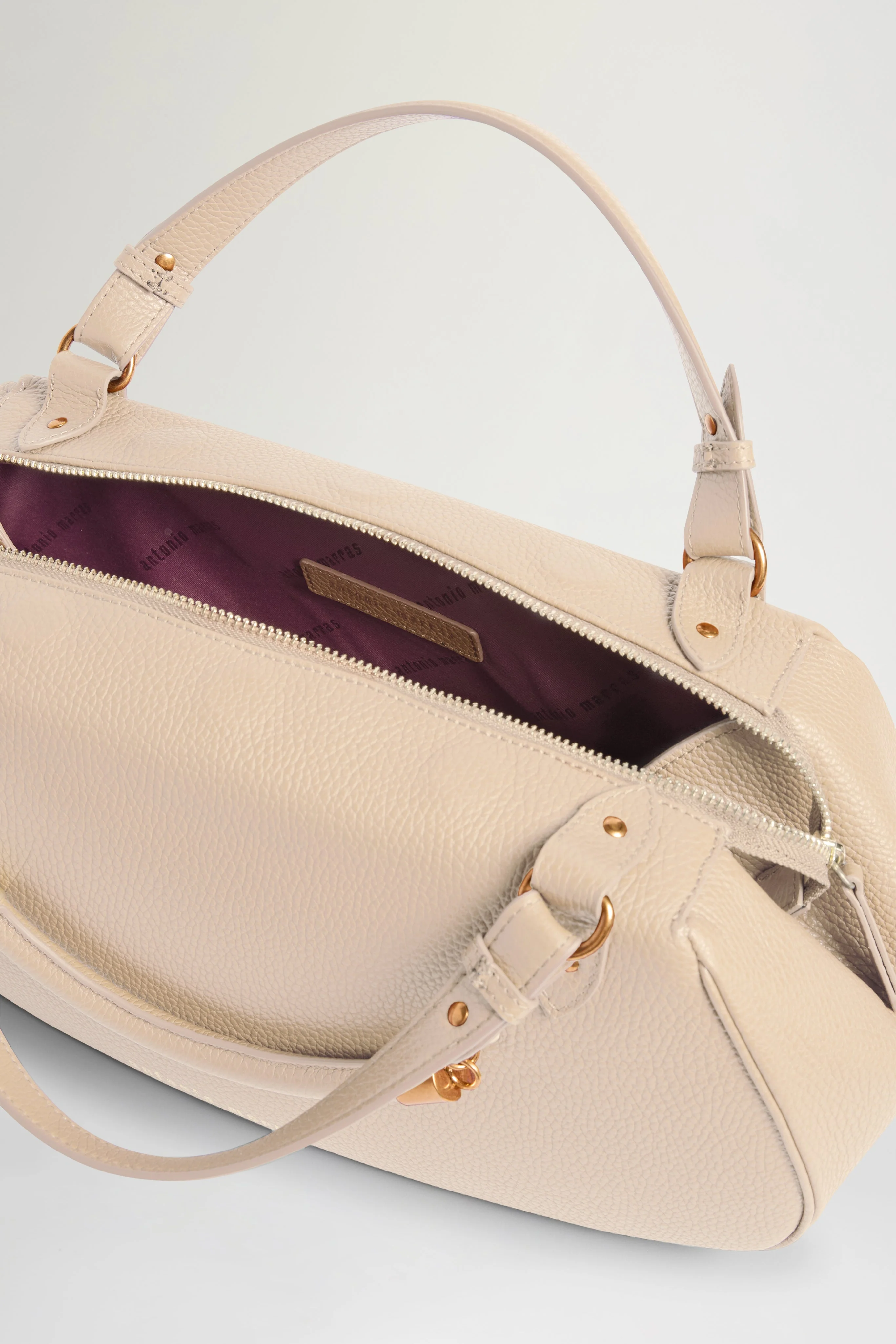 Ivory Antine Bag - Image 4